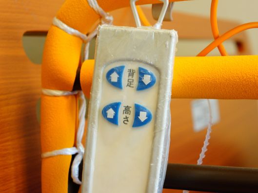 電動ベッドのリモコン