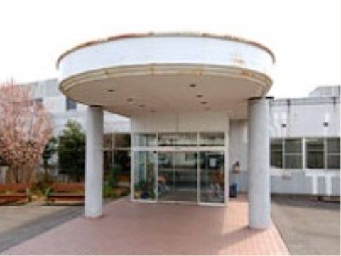「介護付高齢者住宅 松寿園」の周辺施設。隣接された特別養護の施設もある。
