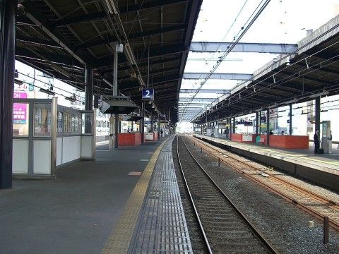 最寄駅からは、三条・出町柳方面や、淀屋橋・中之島方面に向かう電車が出ている。本数も多くあるので、大変利便性が良い。