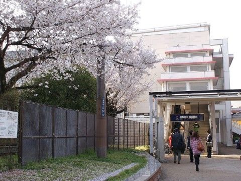 「ほのか東住吉」最寄り駅は、桜が美しい京浜本線「香里園」駅です。