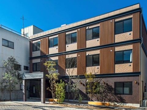 「サービス付き高齢者向け住宅雅庵」デザイン性の高い施設外観