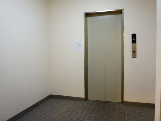 エレベーター