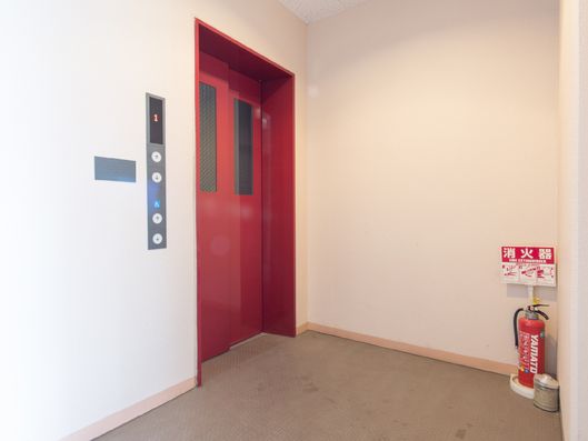 エレベーターホール