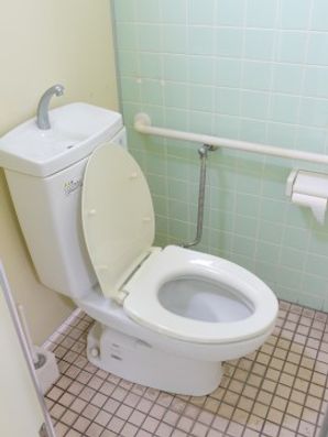 トイレ2