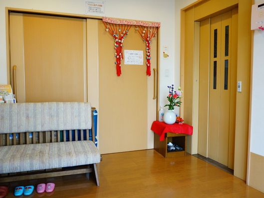 上がり框とエレベーター