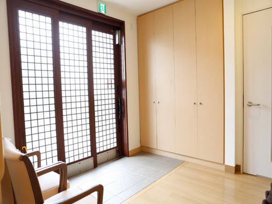 整理整頓されたエントランス