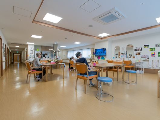 リビングダイニング3