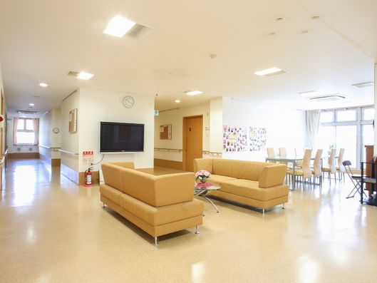 ファミリーラウンジ(2階）