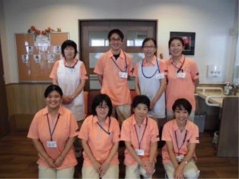 「エスケアリビング墨田」のスタッフ。アットホームな雰囲気のスタッフ。
