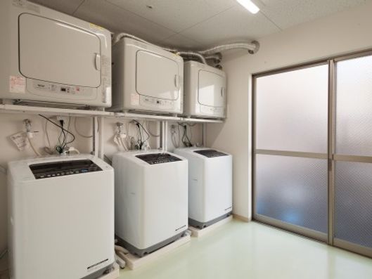 コインランドリー