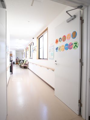 談話室までの通路