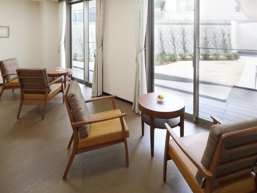 2F サブダイニング