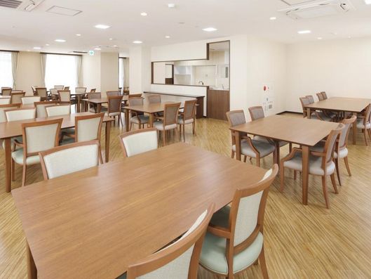 2F ダイニングルーム兼機能訓練室