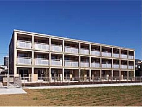 3階建ての建物