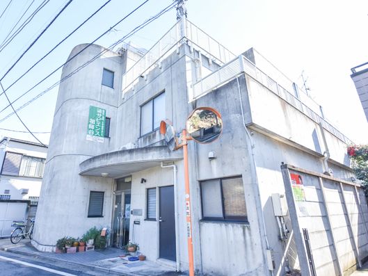 正面入口