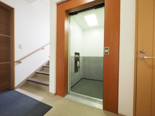 エレベーター