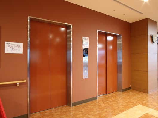 2基のエレベーター