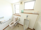 介護施設内の清潔なトイレ設備