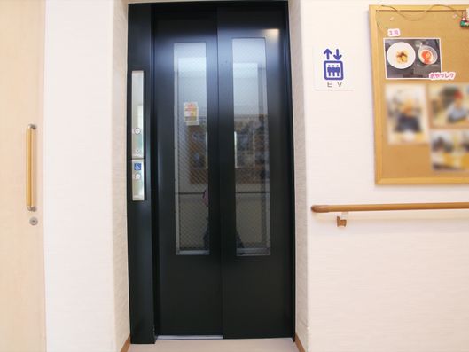 エレベーター