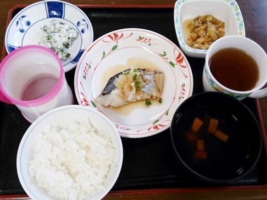 お食事