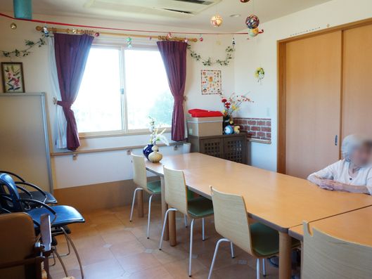 ティラウンジ１