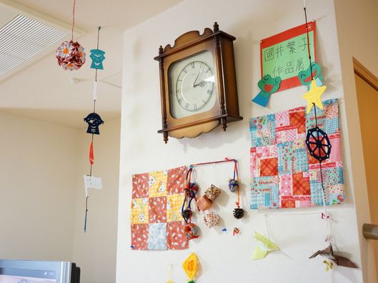 リビング内壁面１