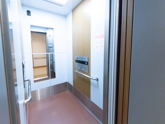 エレベーター