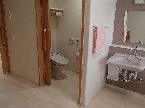 「くみのき苑 北長尾」トイレ