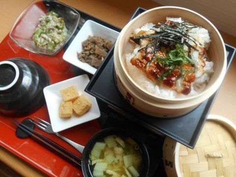 「くみのき苑 北長尾」お食事 朝・昼・夕と規則正しくお食事をお取りください。