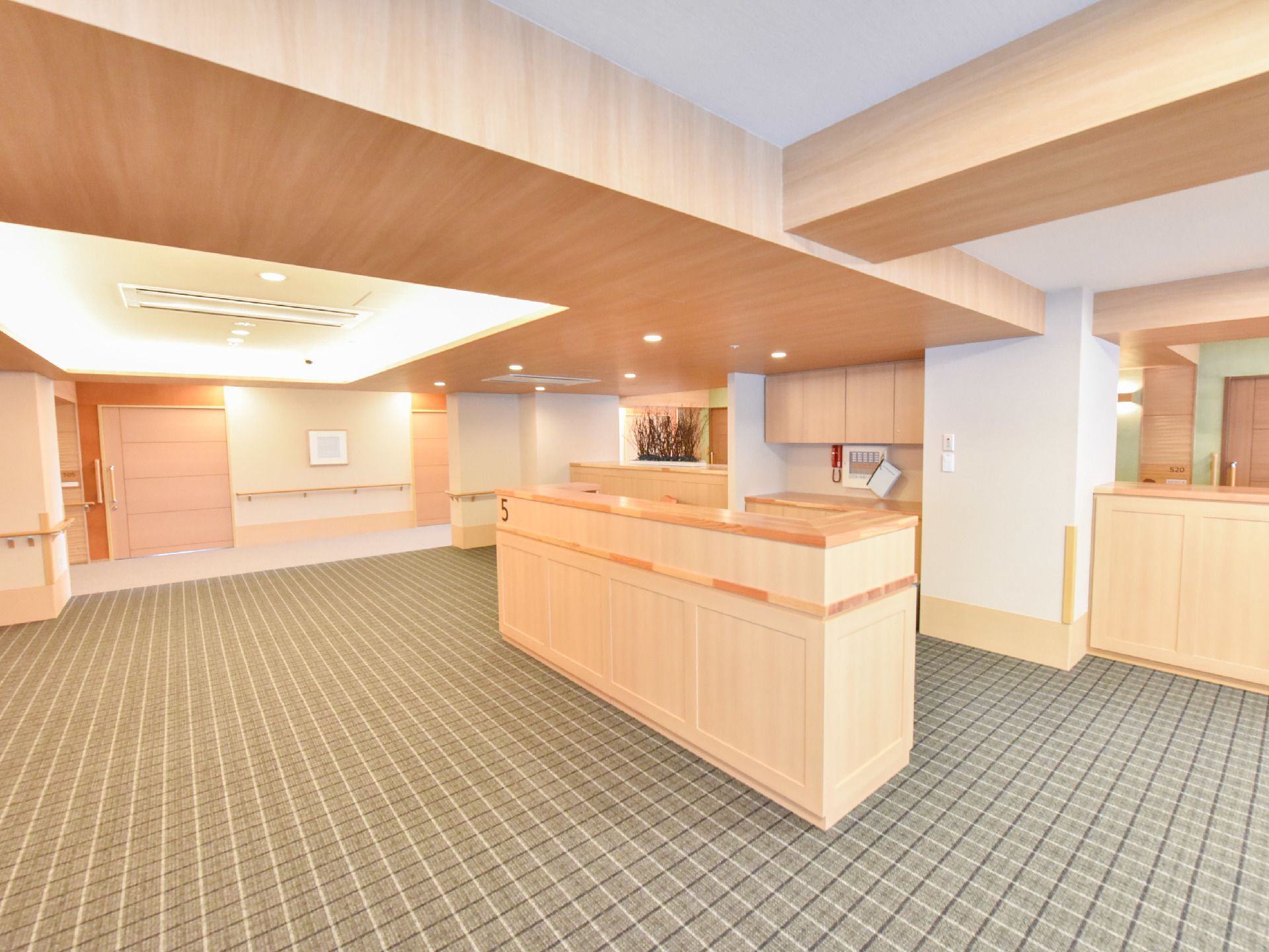 施設内には多目的に使えるイベントスペースを用意。パーティ会場として利用したり、お祭り広場として利用したりと多彩に楽しめる空間。