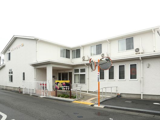シンプルな外観