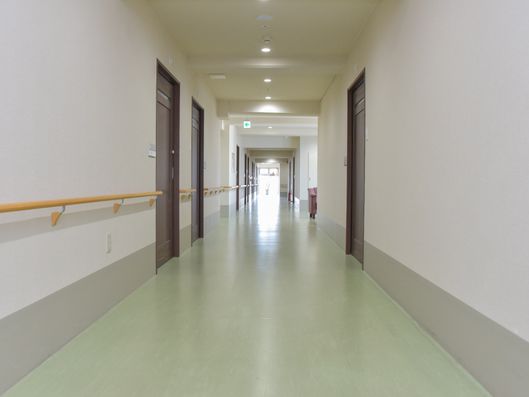 広々とした廊下
