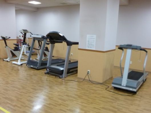 施設内スポーツクラブ