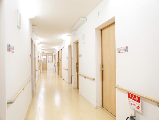 廊下(居室前)
