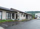 閑静な介護施設の外観