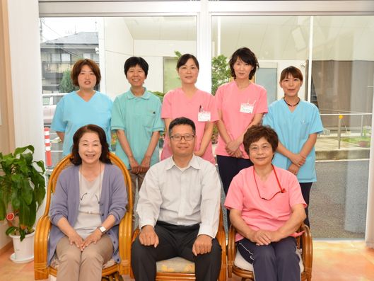 施設の介護スタッフ