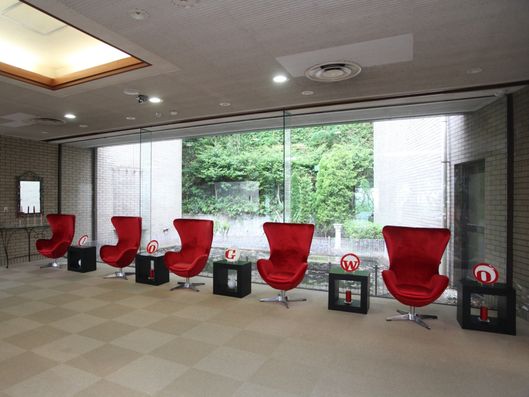 エントランスホール