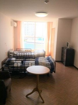 入居者様にご自宅と同じように過ごしていただくために、2人用の部屋もある。今までと変わらない環境で過ごすことができる。
