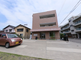 都市の中の落ち着いた緑地