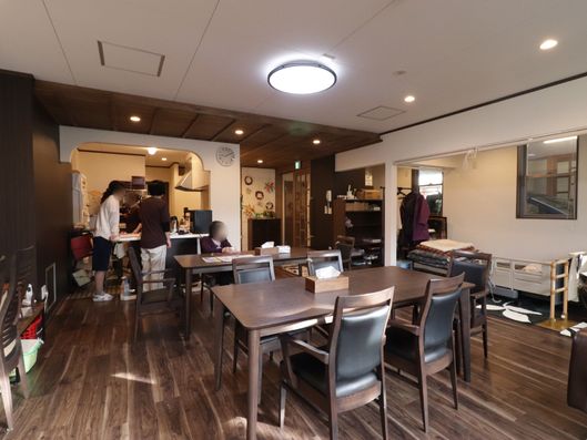 カフェ