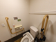 バリアフリー対応のトイレ設備