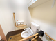 介護施設の清潔なトイレ空間
