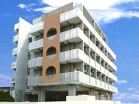 介護付き有料老人ホームの建物の外観
