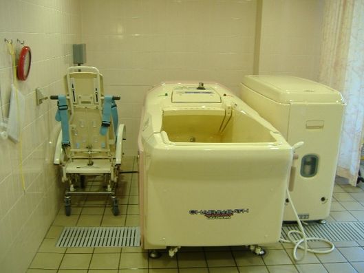 機械浴