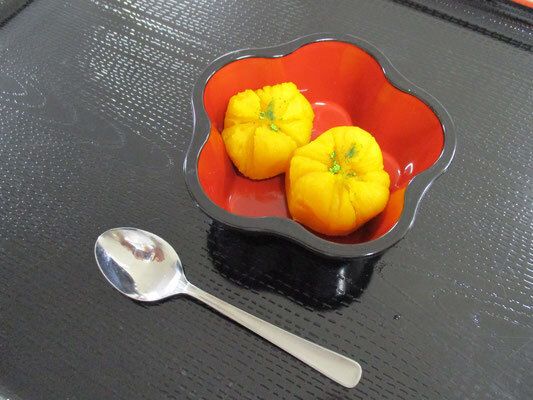 栗茶巾のおやつ