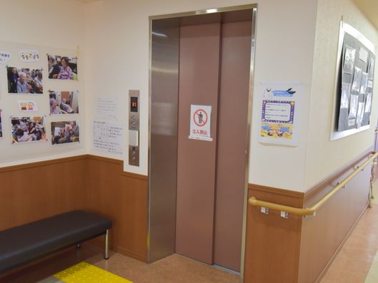 エレベーターホール