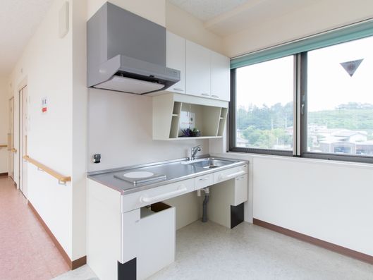 談話室キッチン