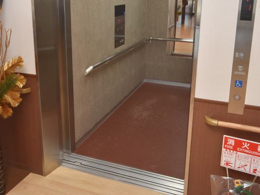 エレベーター