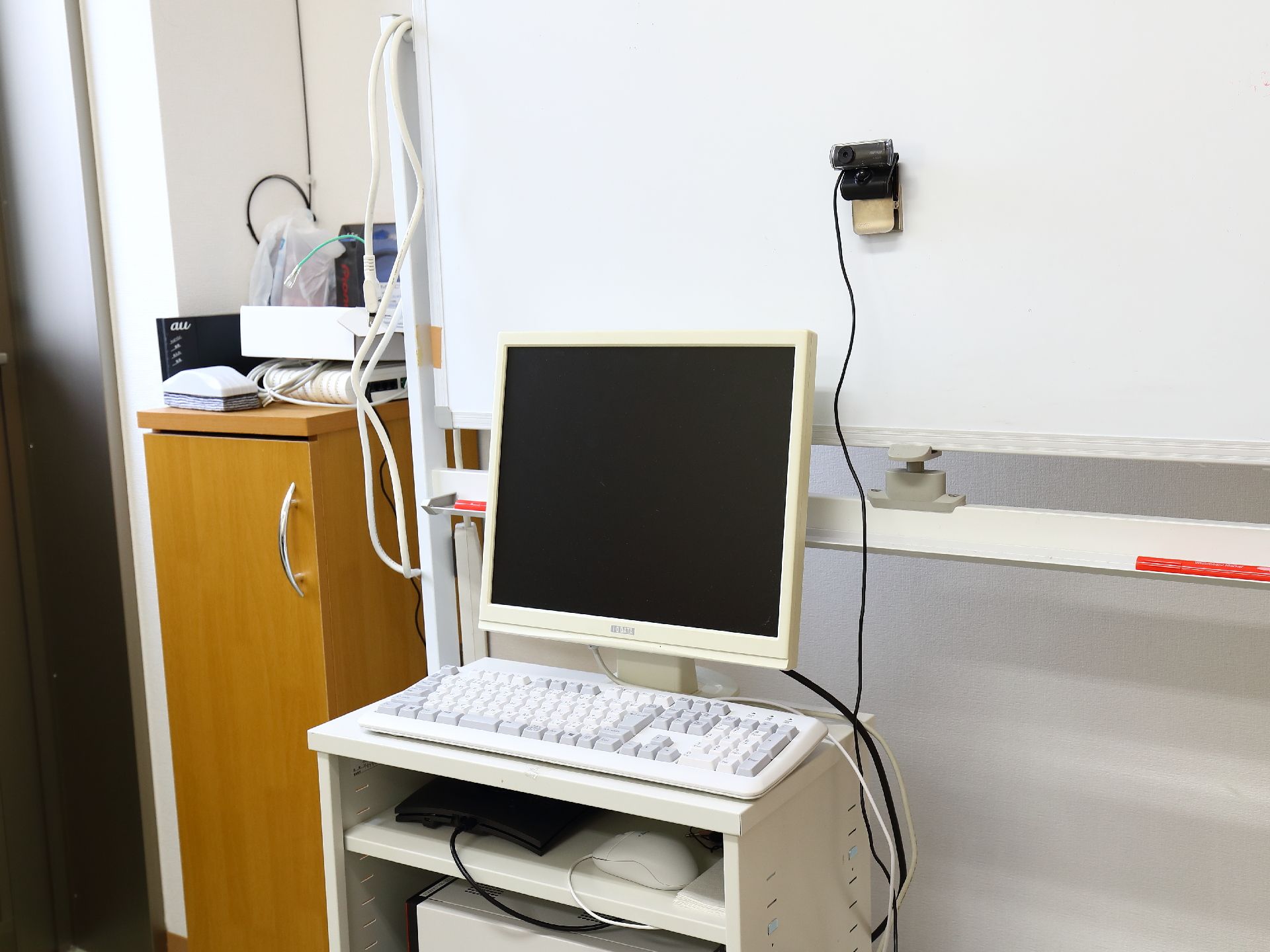 談話室にはパソコンも用意してある。パソコンを利用しての様々な打ち合わせや話し合いなどを行うことが出来る。