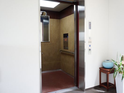 エレネーター室